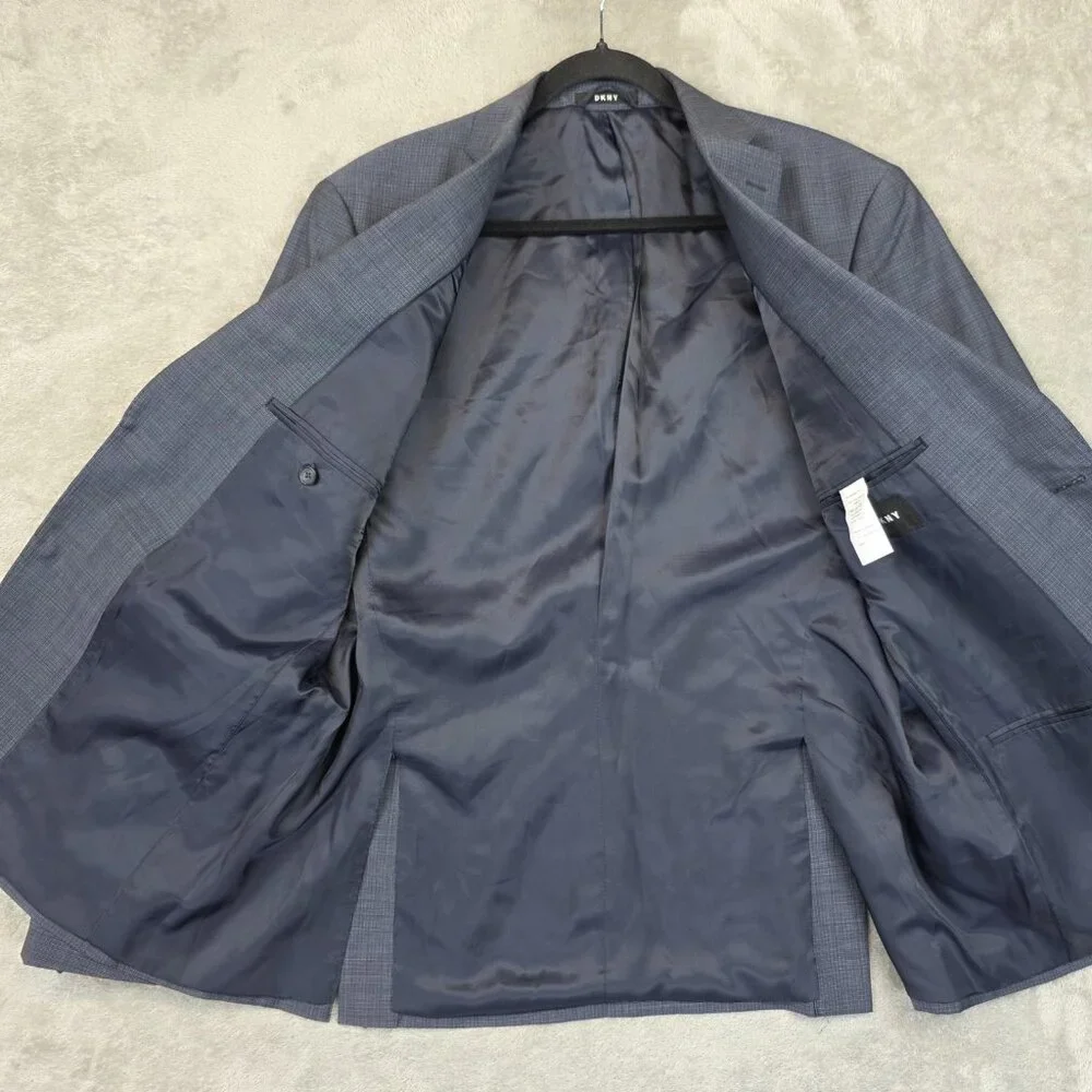DKNY Blazer Mens 44R Blue Check Wool Two Button Sport Coat Suit Jacket Stretch